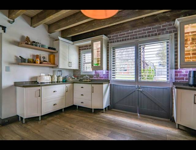 5 BEDROOM HOUSE FOR SALE IN COPPERLEAF ESTATE